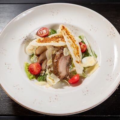 Салат Цезарь с курицей в Рибай по цене 920 ₽