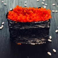 Гункан с икрой масаго в ОРИГАМИ