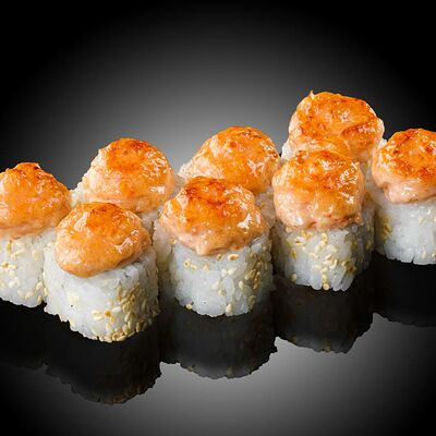 Запеченный с угрем в Sushi & More по цене 605 ₽