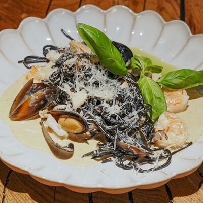 Паста Море и горы с морепродуктами в Rekki Pizza & Cocktail Bar по цене 1190 ₽