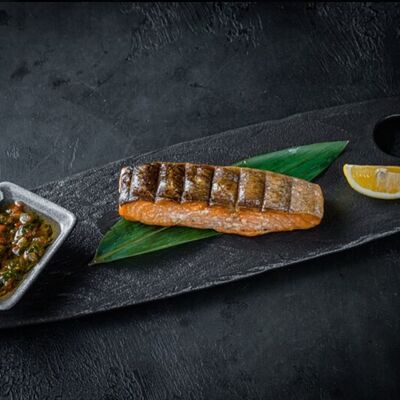 Стейк из лосося в НА ЛУНЕ по цене 2050 ₽