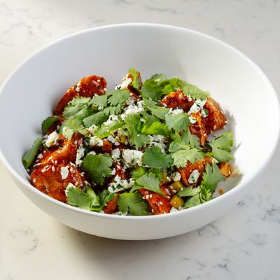 Тёплый салат с баклажаном в Cheeseria по цене 850 ₽