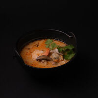Суп с морепродуктами в Кабуки