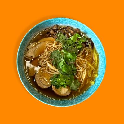 Рамен с курицей в Vaffel по цене 480 ₽