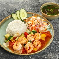 Ком том чуа нгот в Pho Studio