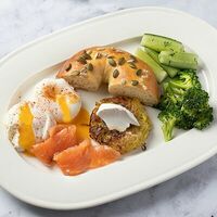 Большой завтрак с лососем в Кэрри