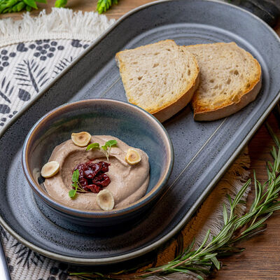 Паштет из печени с пьяной вишней и фундуком в Белок по цене 480 ₽