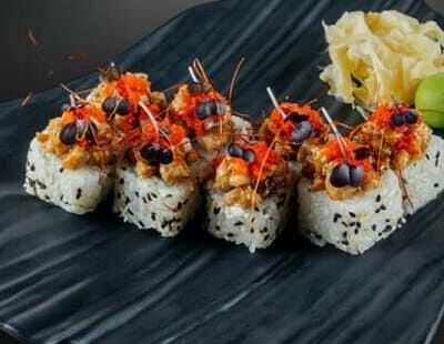 Тартар ролл угорь терияки в Papaya по цене 972 ₽