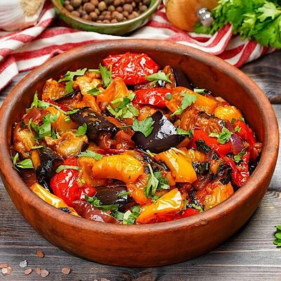 Жаркое из телятины в Тандырофф по цене 480 ₽