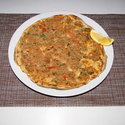 Ламаджо в Шашлыки & Пироги по цене 100 ₽