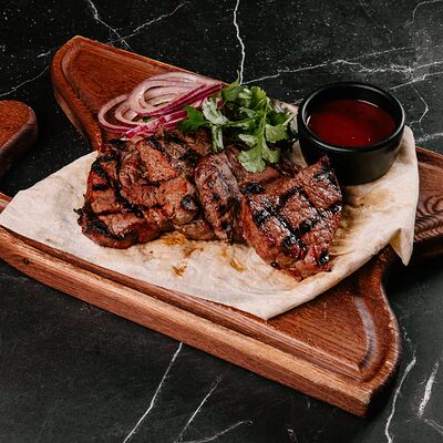 Шашлык из телятины в Бумбараш по цене 2475 ₽