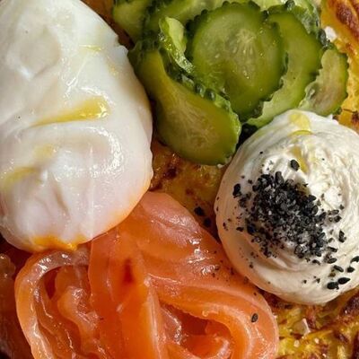 Драники с лососем в Встречасто по цене 780 ₽