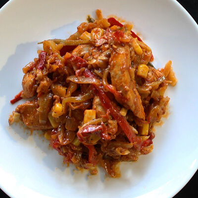 Курица по-мексикански в Джон Вкусный по цене 23000 ₽