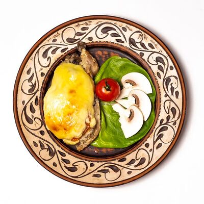 Нежное мясо по-французски в Мацони по цене 390 ₽