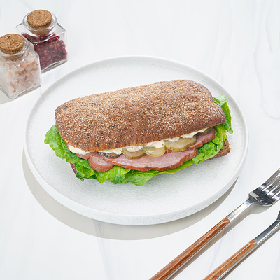 Сэндвич с говядиной в Магбургер & Братья Караваевы по цене 345