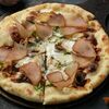 Пицца с вяленой индейкой и грибами 30 см в Коктейль холл по цене 500