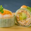 Сашими-ролл с копченым угрем, тигровыми креветками в огурце в Yellowfin sushi по цене 1150