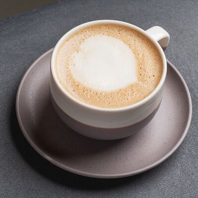 Капучино на альтернативном молоке в Кондитерская пекарня Варвара и Jerome по цене 248 ₽