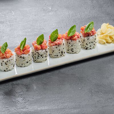 Лосось спайси в LAFALounge & cafe по цене 805 ₽