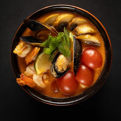 Суп Том Ям в Wasabi по цене 650 ₽