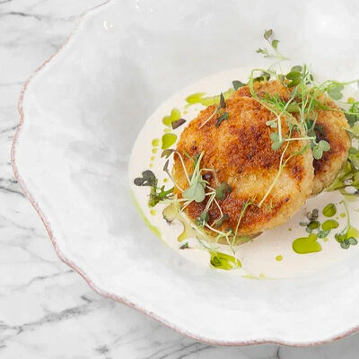 Щучьи котлеты в сливочном соусе в Monica по цене 690 ₽