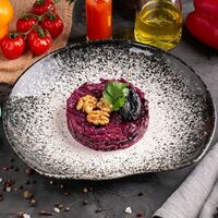 Свекольный салат с грецкими орехами в Сытно Аппетитно