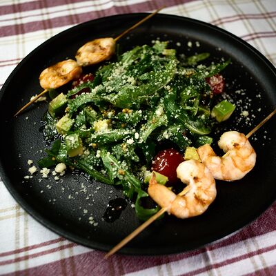 Салат с креветками-гриль в BBQ Bar по цене 830 ₽