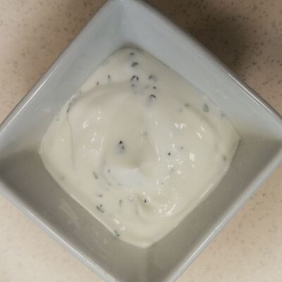 Соус чесночный в Сытый мишка по цене 65 ₽