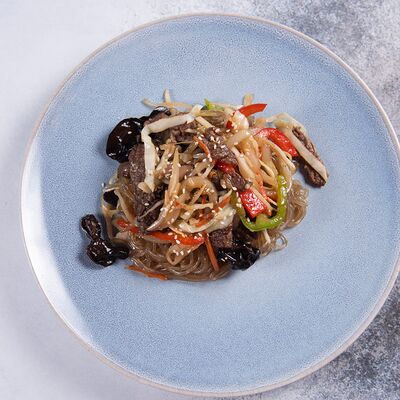 Чапче с говядиной в Soju по цене 1080 ₽