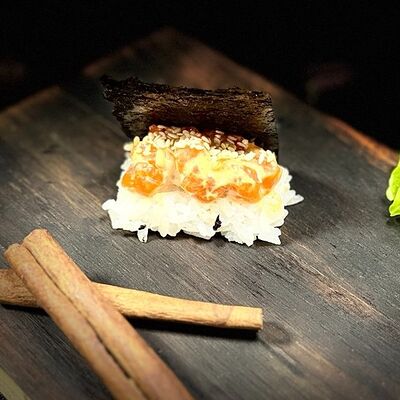 Гункан с форелью в Satori по цене 250 ₽