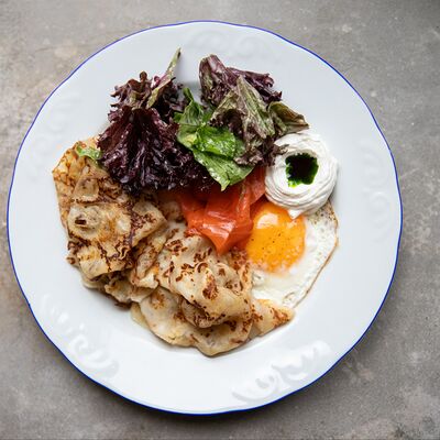 Большой завтрак с лососем в ЗоЗо по цене 655 ₽