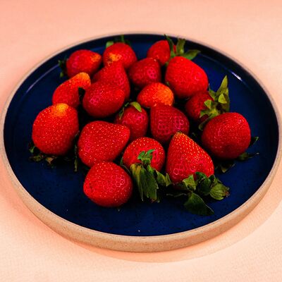 Клубника в Баклажан в ТЦ 