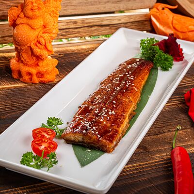 Копченый угорь в J.Z. Peking Duck по цене 1790 ₽