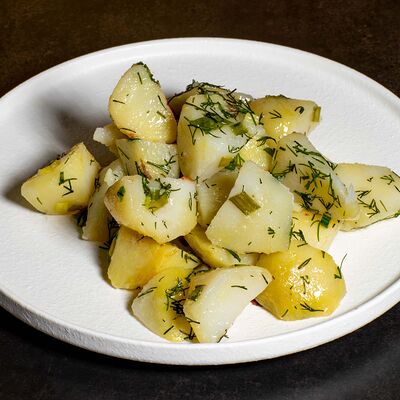 Картофель с зеленью в Домашняя кулинария по цене 220 ₽