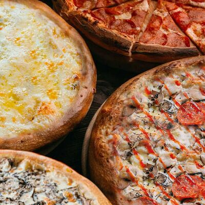 Обкрутись по полной 3 и 1 (Пепперони, Грибная, Три Сыра, ДвойнаяBBQ) в Krutli по цене 2650 ₽