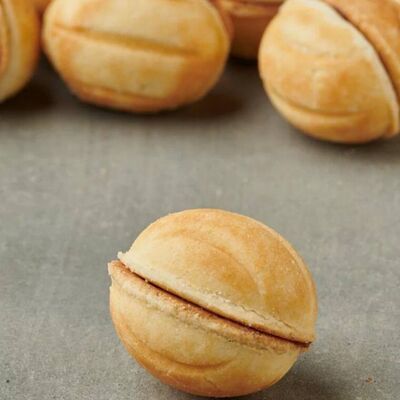 Орешки со сгущенкой в Urartu по цене 360 ₽