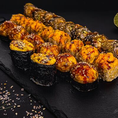 Сет Малый горячий в Ёжкин ролл по цене 2599 ₽