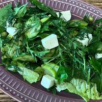 Зеленый салатв Guava Bar