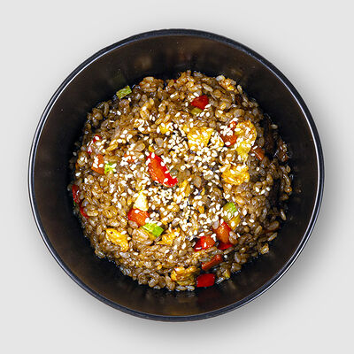 Рис по-китайски с овощами и соусом терияки в СУШИБОКС по цене 357 ₽