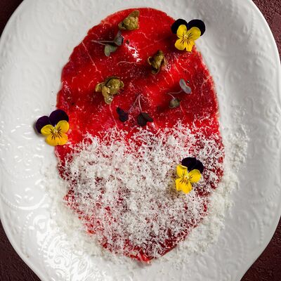 Карпаччо из мраморной говядины в Орден по цене 830 ₽