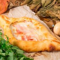 Хачапури с беконом в Мушмула