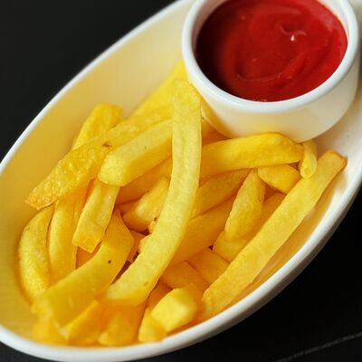 Картофель фри в Nest по цене 220 ₽