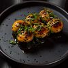 Запеченный ролл с тунцом и соусом тао в Kyoto по цене 490