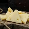 Пармезан в вине в Вкус Моря по цене 380