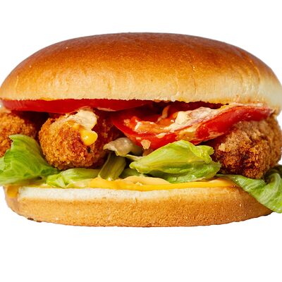 Чикен бургер в Роллы и бургеры по цене 444 ₽