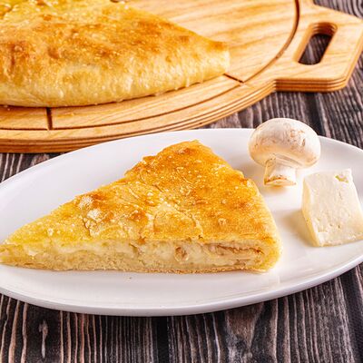 Пирог с сыром и грибами в Осетинские Пироги по цене 1350 ₽