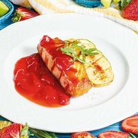 Стейк из лосося с овощами в Мушмула