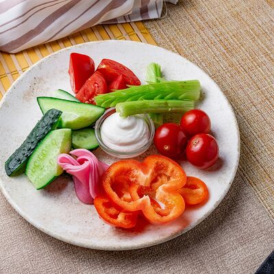 Ассорти овощное в Бурито по цене 650 ₽