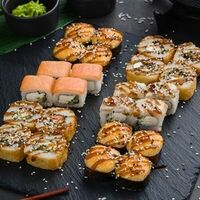 Сет Много половин в OMAKASE SUSHI ROLLS