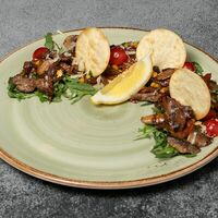 Теплый с говядиной в Мави